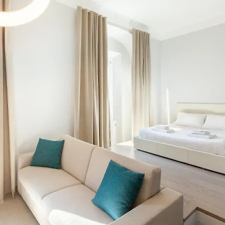 Easyhomes-duomo & *