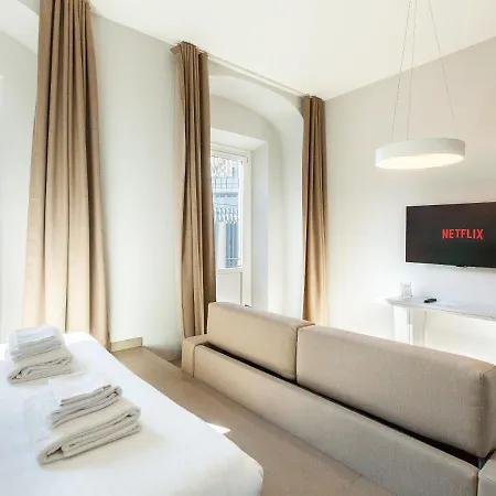 Apartment Easyhomes-duomo & *