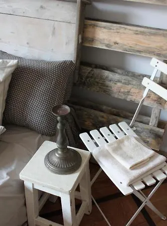 Bed Art Hotel
