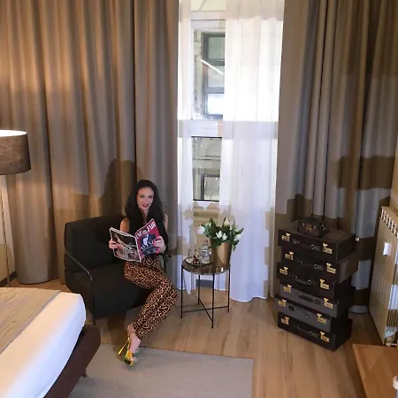 Aparthotel Intomilan Galleria Duomo I Boutique & Design Mailand
