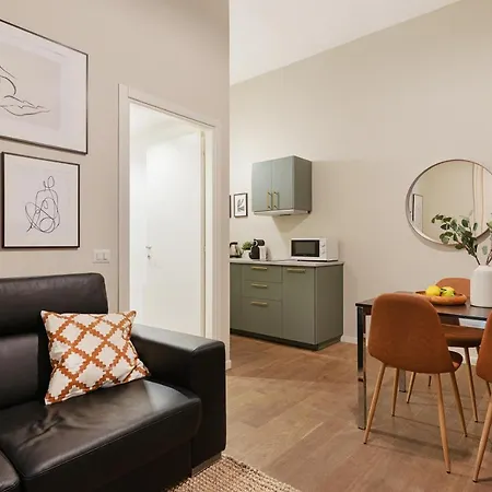 New & Cozy In Porta Romana Apartment *