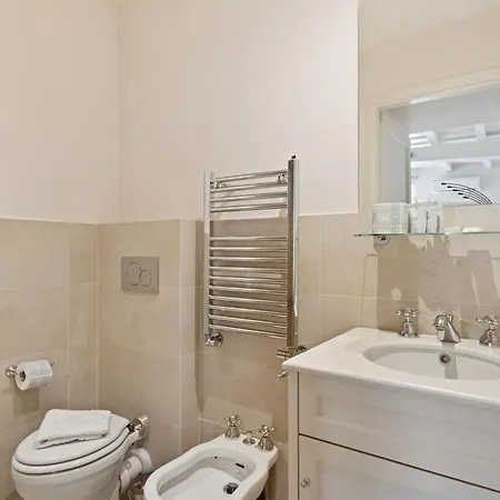 Appartamento Elegant And Spacious Flat In Navigli