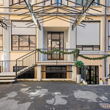 Apartment Brand New Apt In The Heart Of Citta Studi *