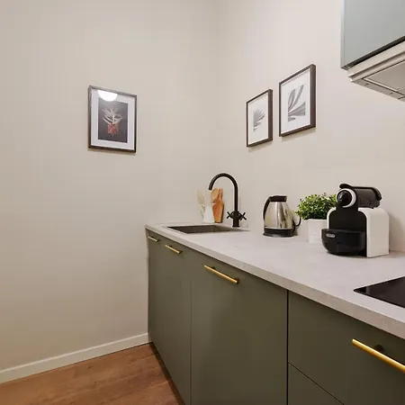 Easylife - - Emiliani 1 P1 - Porta Romana *