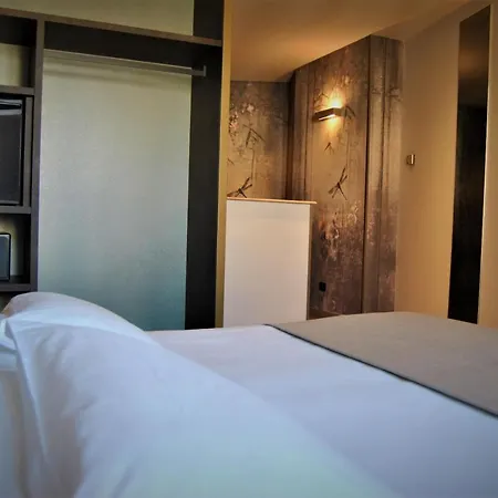 Mokinba King Hotel Milán