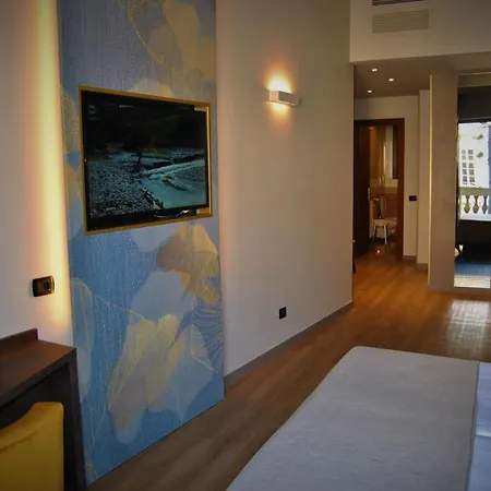 Mokinba King Hotel