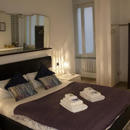 Bed & Breakfast Naviglio81 Milan