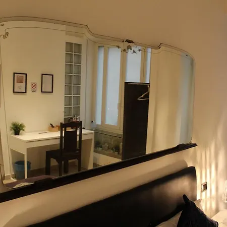 Naviglio81 Bed & Breakfast Milan