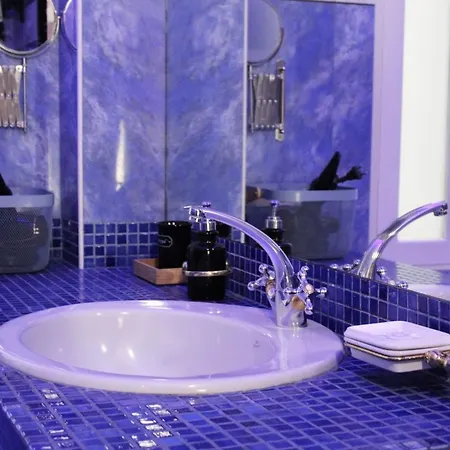 Naviglio81 Bed & Breakfast Milan