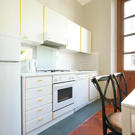 Mercalli 1 Apartment