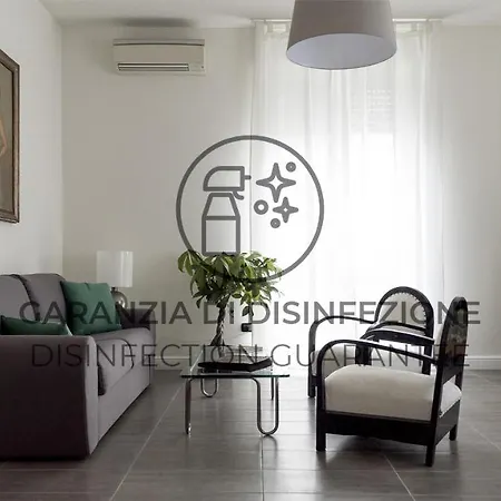 Апартаменты Italianway Easy - Sebastiano Veniero 27 A - Trilocale *