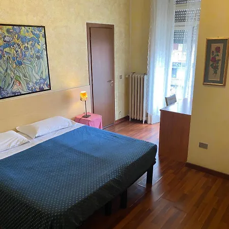 Hotel Catalani E Madrid 2*