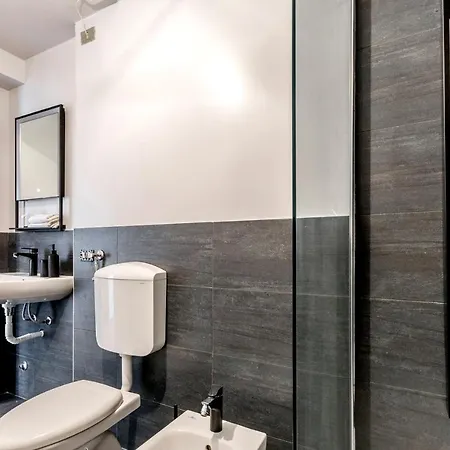 Апартаменты Modern Simplicity In Centre