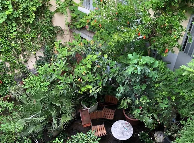 Isola Libera Konukevi 4*