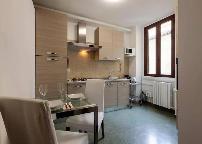 Ferrari - Ac -wifi - Flexyrent Lejlighed Milano