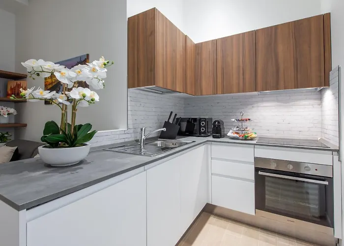 Royal - Centro Brera Апартаменты