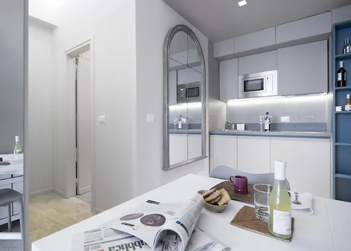 Contempora - Elvezia 8 - E14 *