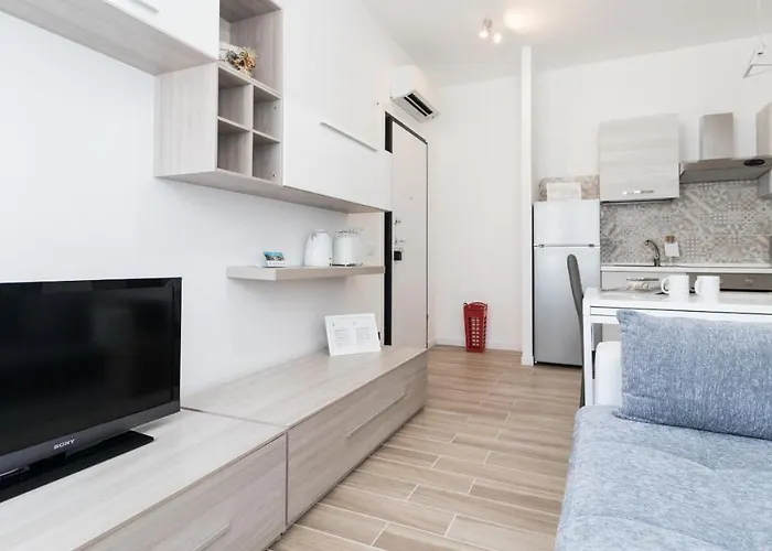 Italianway Easy - Savona 146 *