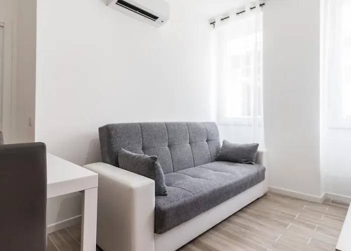 Italianway Easy - Savona 146 *