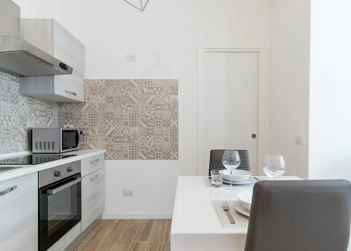 Italianway Easy - Savona 146 *