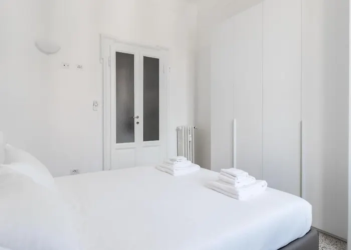 Italianway - Garigliano 7 * Milano