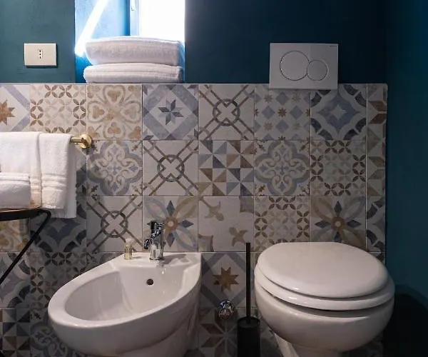 Beplace In Magenta * 米兰