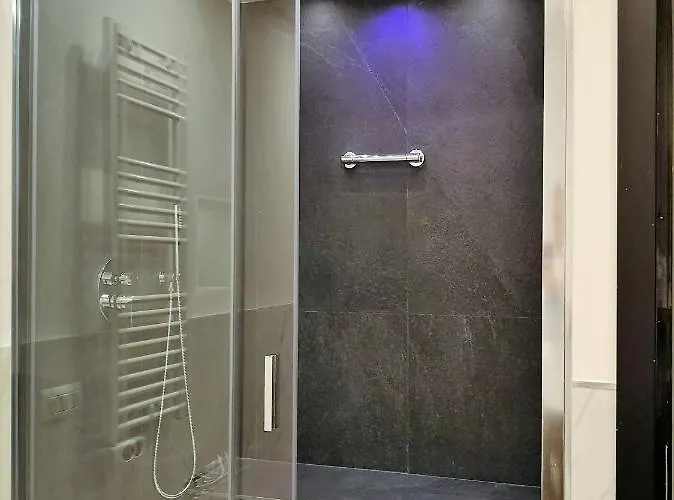 Apartment Pergolesi Milan