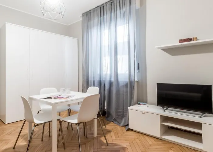 Italianway Easy - Sacconi 2 * Milán