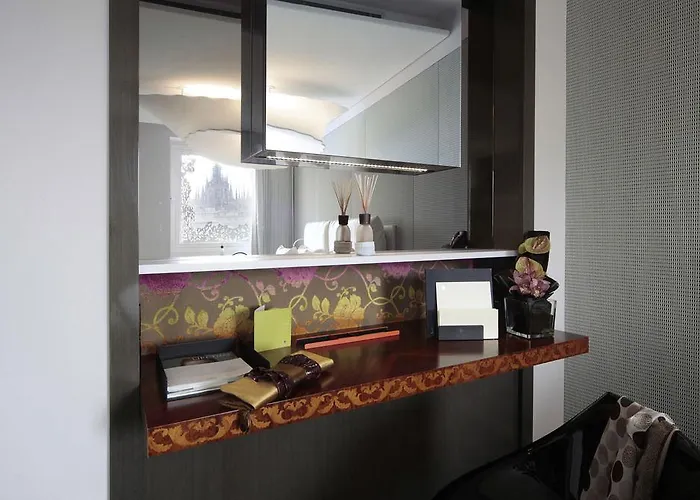 Palazzo Matteotti, The Dedica Anthology, Autograph Collection 5* 밀라노