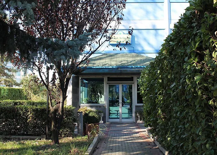 Hotel Ginosi Arizona Milaan