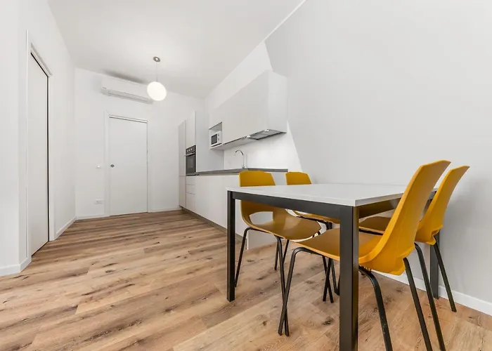Appartamento Casa Da Mirabello Milano
