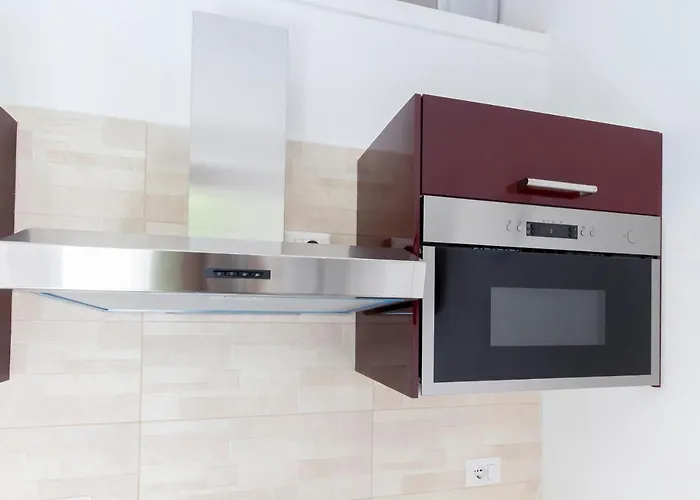 Alessia's Flat - Certosa * ميلان