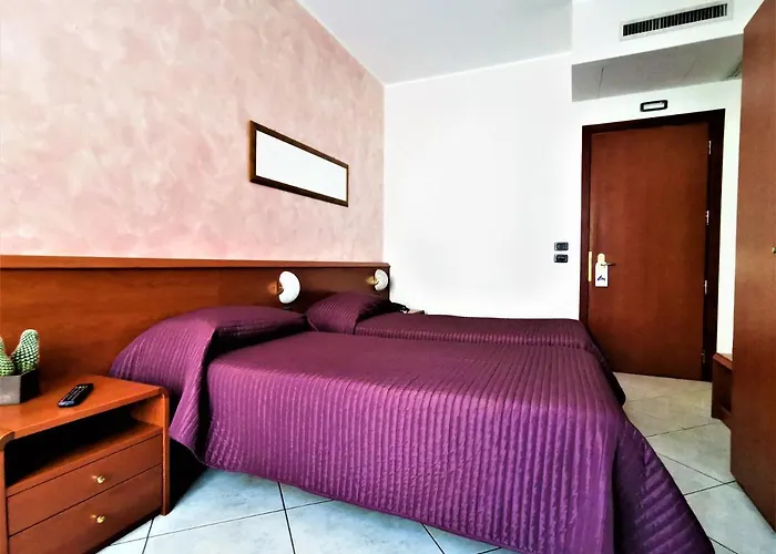 Venini Hotel 3*