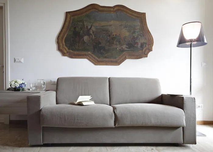 Contempora - Elvezia 8 - E22 * Milán