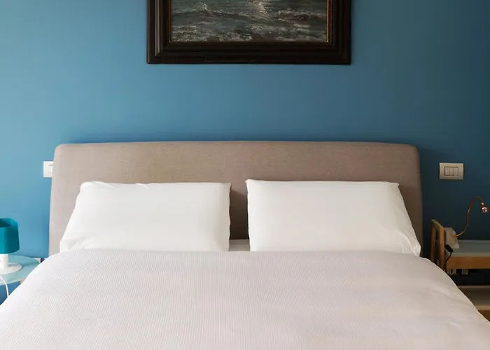 Joivy Stylish 1-bedroom Flat * Milan