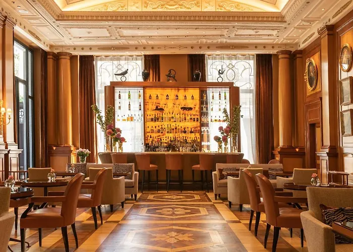 ホテル パラッツォ パリジ ホテル＆グランド スパ Lhw