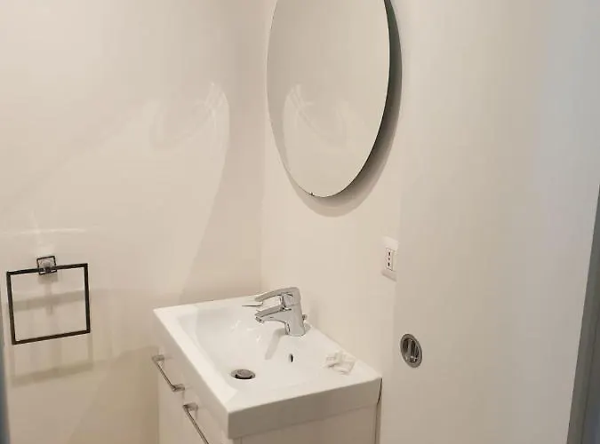 Kibilu - Via Washington Милан