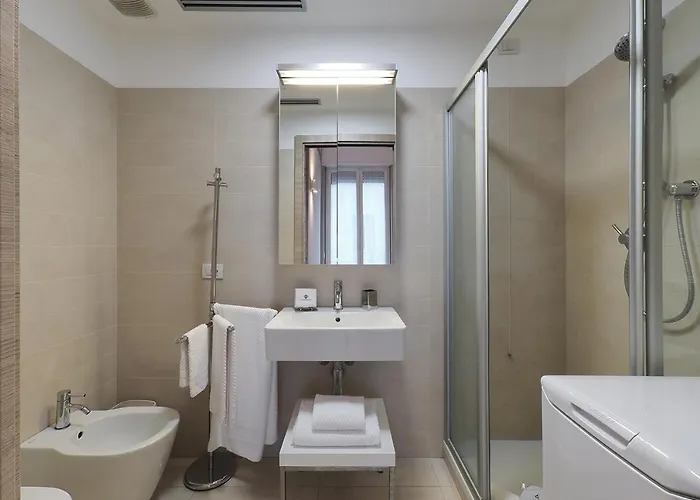 Contempora - Cavallotti 13 - B52 * Milan