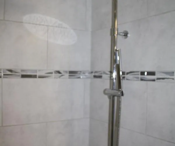 Alojamento de Acomodação e Pequeno-almoço Le Colonne