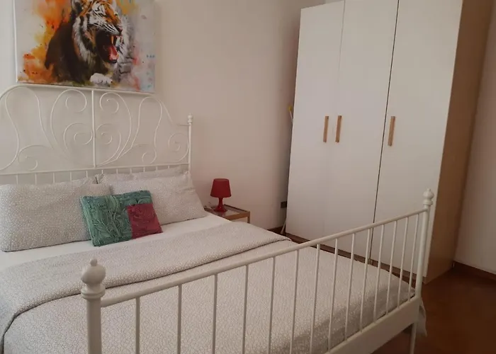 Sweet Vicino A Loreto Milano