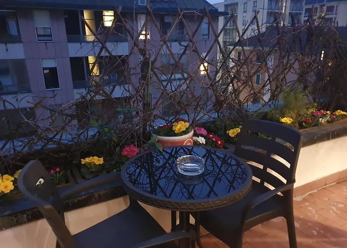 The Boheme Vintage Junior ---- Cozy & Quiet & Comfortable With Private Bathroom & Fully Equipped Kitchenette & Cozy Balcony - Lift To 4th Floor - Metro' -green Subway Porta Genova Aparthotel 4*