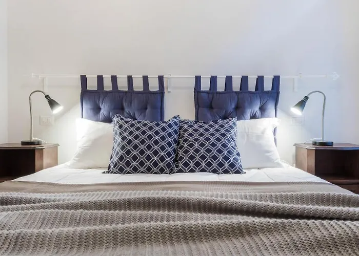 Joivy For 6 With Big Terrace In Centro Storico * Milano