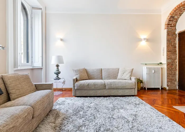 Porta Romana Cozy Lägenhet *