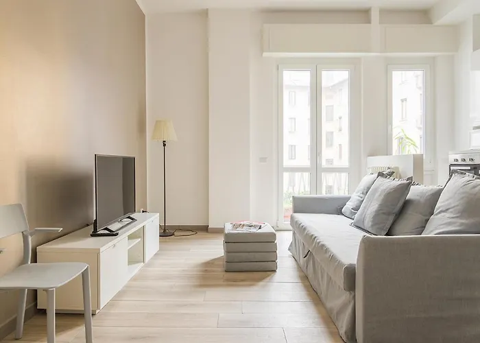 Hacca Collection - Porta Romana *