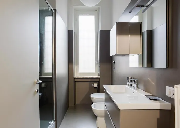 Hostmate - - Felice Casati - Repubblica *