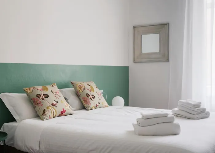 Hostmate - - Felice Casati - Repubblica *