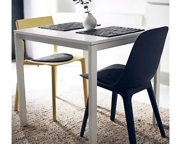 아파트 Taking A Walk In The Beating Heart Of Navigli *