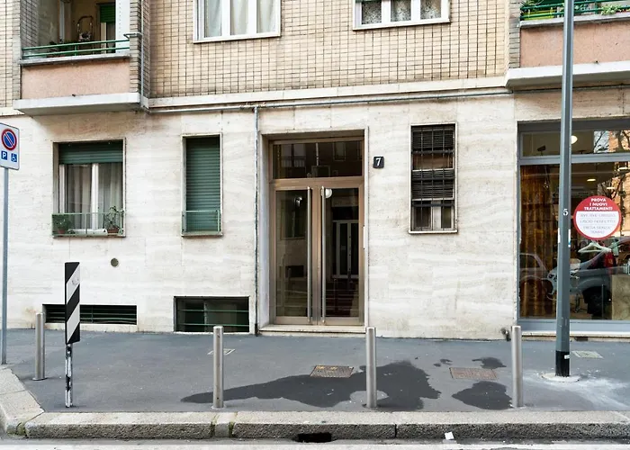 Buzzi Flexyrent Милан