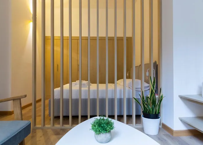 Design Flats アパート