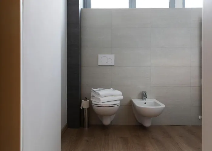 Design Flats アパート